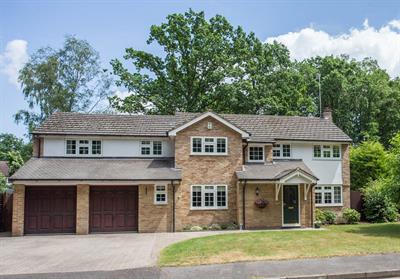 OAKLANDS CLOSE, ASCOT, BERKSHIRE,SL5 7NG