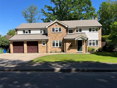 OAKLANDS CLOSE, ASCOT, BERKSHIRE,SL5 7NG