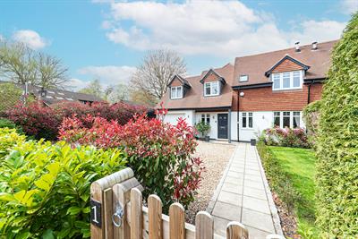 KENNEL GREEN, BURLEIGH ROAD, ASCOT, BERKSHIRE, SL5 8ET