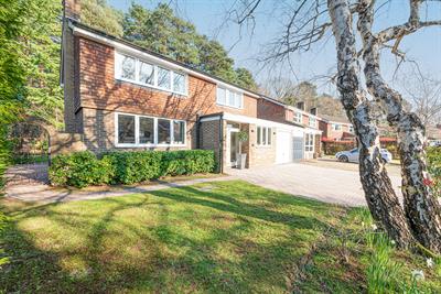 HEATHPARK DRIVE, WINDLESHAM, SURREY, GU20 6JA