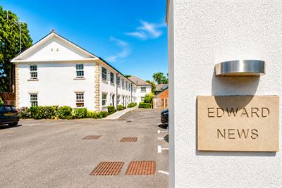 Edward Mews, Kennel Ride, Ascot, Berkshire, SL5 7GX